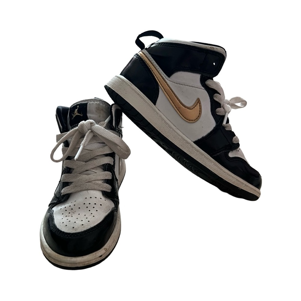 Nike Jordan Mid SE